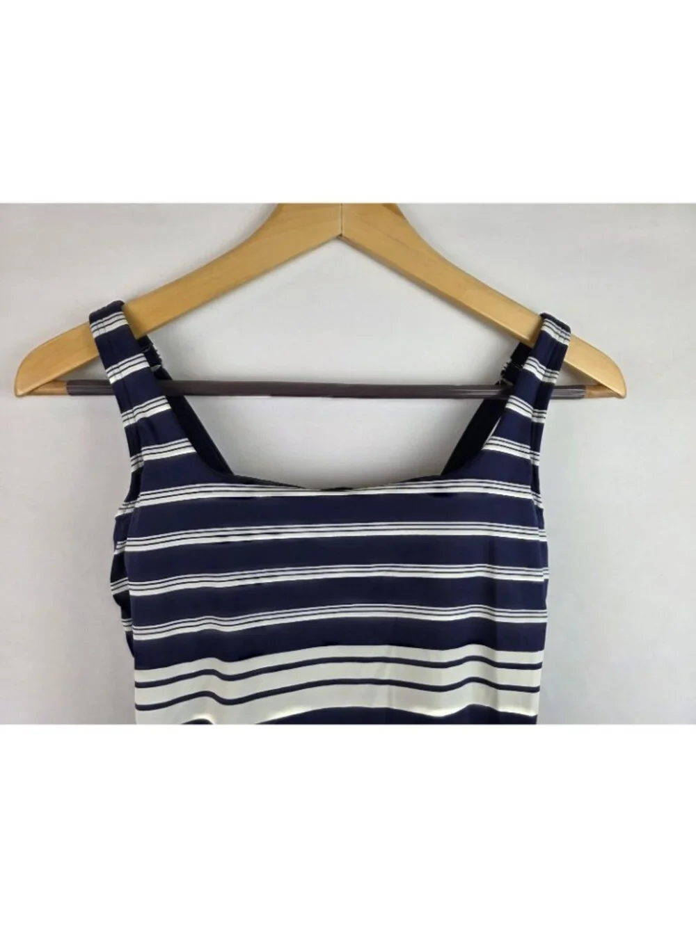 Lands' End Tankini Top Women's Size 2 Blue Striped Swimsuit Swim Underwire Top